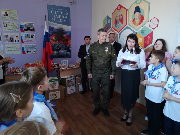 Открытие арт-объекта «Спасибо нашим героям».